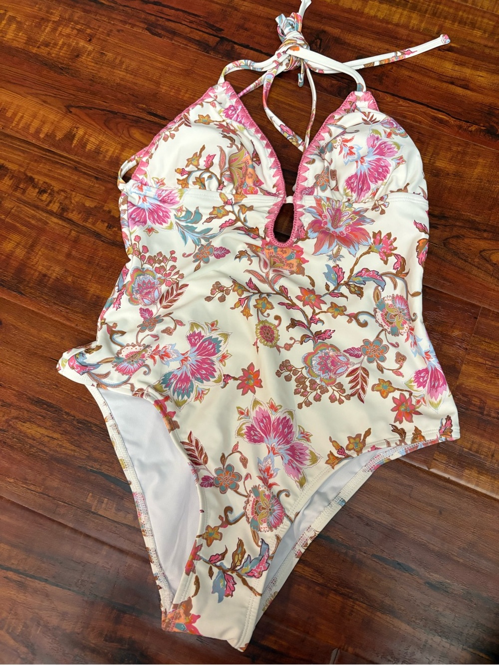 NWT CupShe Floral Pink Trim One-Piece Swimsuit- size S - Picture 5 of 8